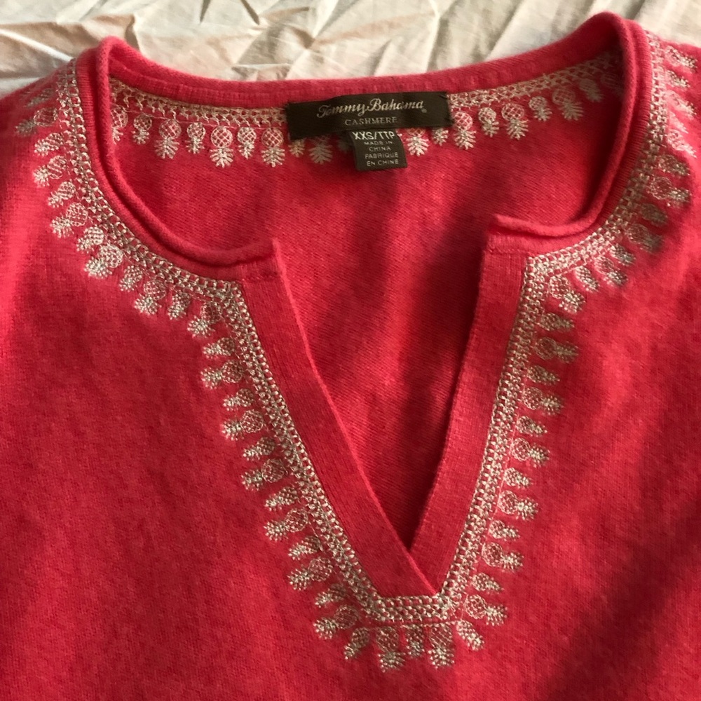 Tommy Bahama Cashmere Sweater - Picture 2 of 10